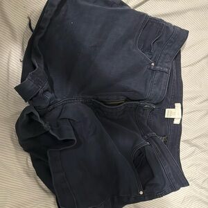 H&M women’s shorts size 12 navy blue w/ a bit of fraying